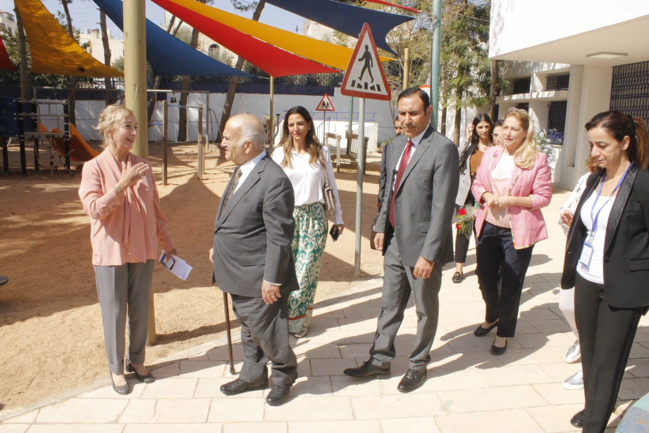 زيارة السلك الدبلوماسي للمركز