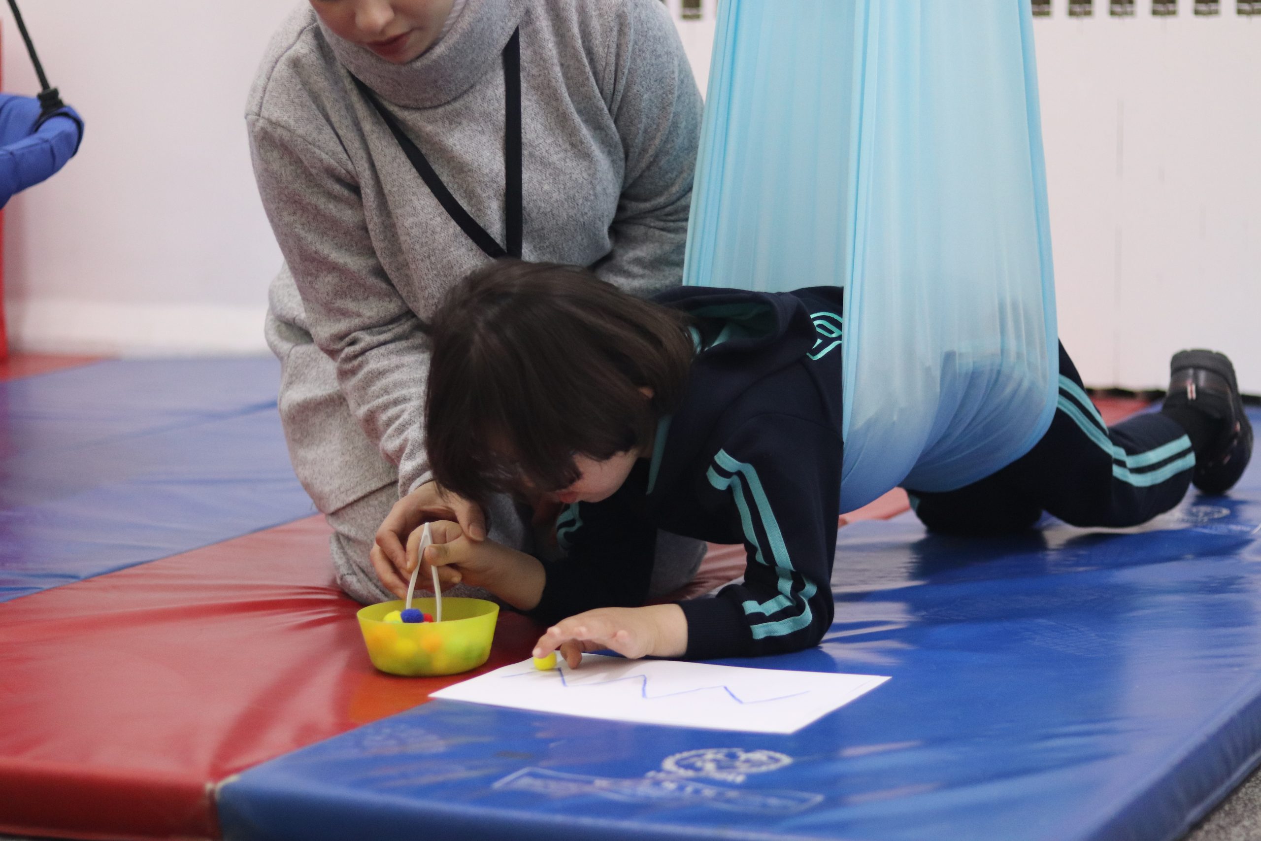 العلاج الوظيفي في مركز البنيات