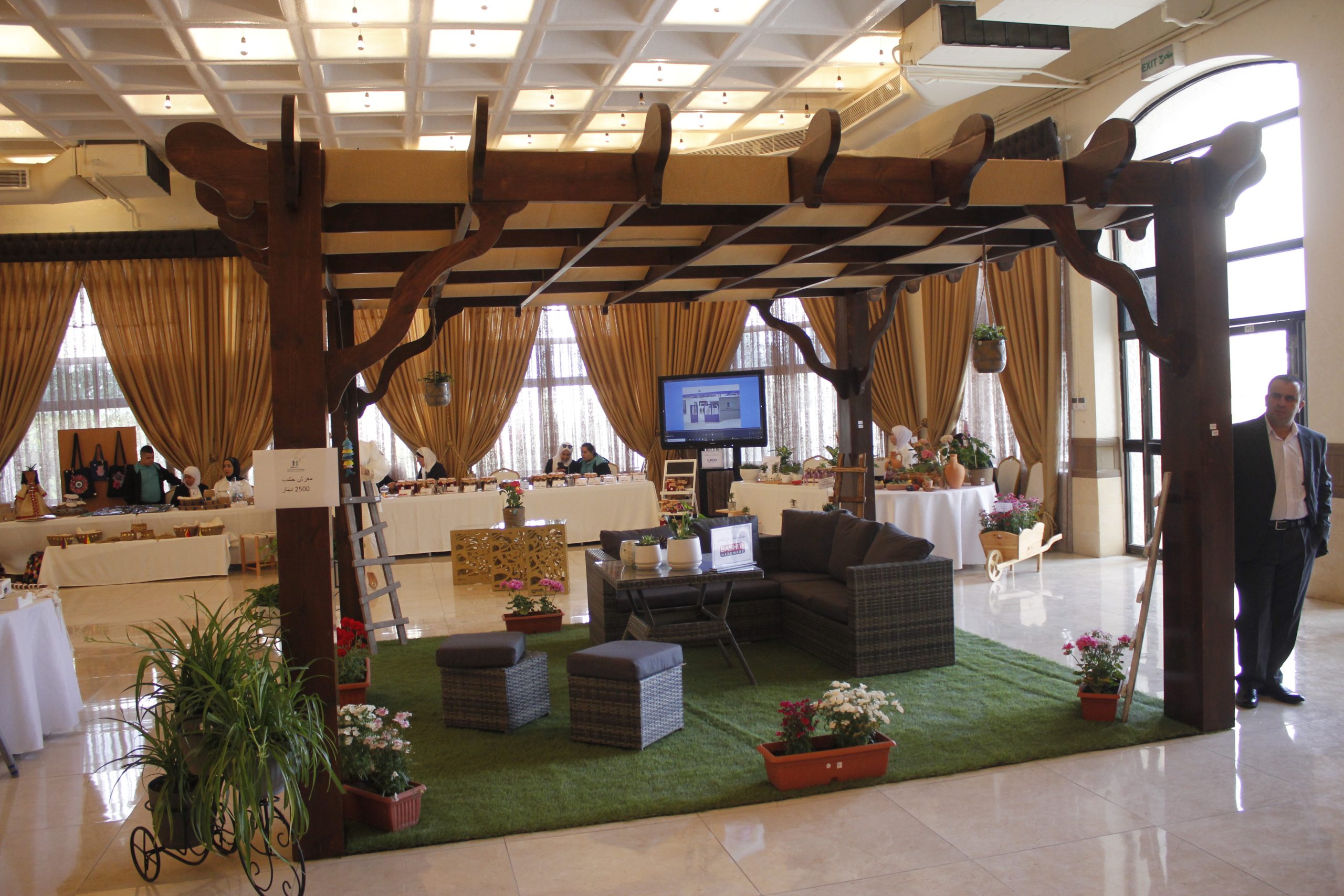 المعرض السنوي لمنتجات قسم التأهيل المهني 13\5\2023